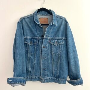 Levi's Vintage Unisex Medium Blue Denim Jacket